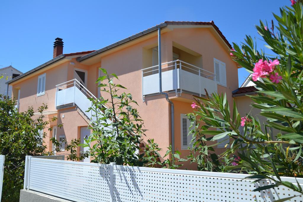 Apartment Klara Krk Town Exteriér fotografie